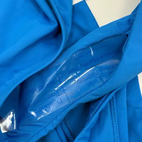 La Blanca Bikini Bottoms SZ 12 Island Goddess Crossover High Rise NWT Capri Blue