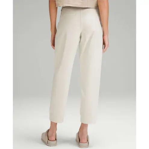 Lululemon Women’s Tapered