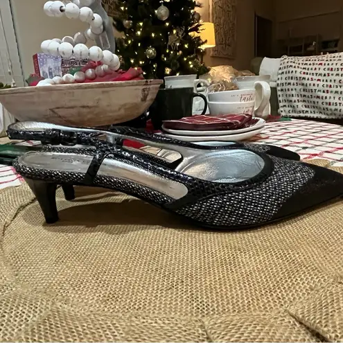 Bottega Veneta Slingback Woven Heels Sz Eur 40 US 9-9.5 Kitten Heel Designer