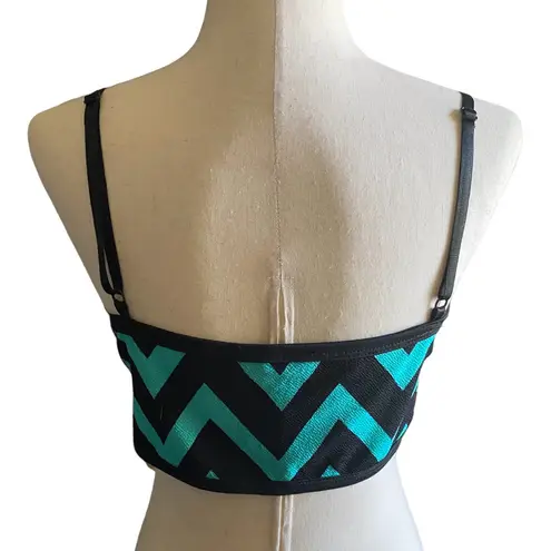 Love j -BLACK AND GREEN BRA TOP