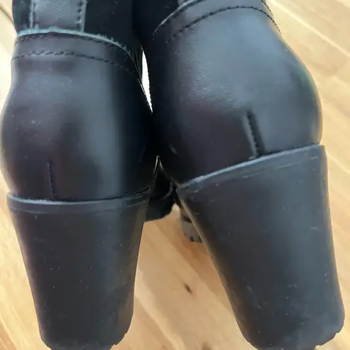 Soludos Black Leather & Suede Heeled Ankle Boots | Size 7