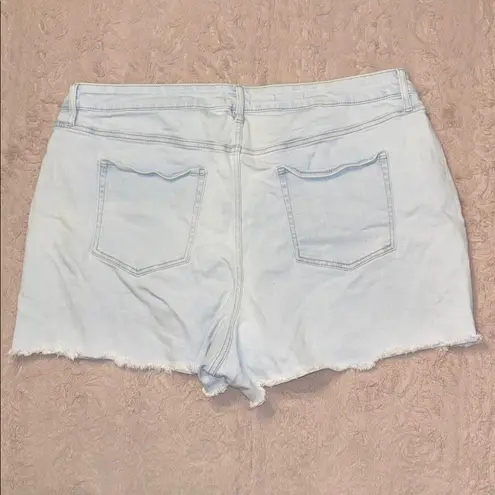 Ava & Viv  High Rise Midi Shorts in size 24