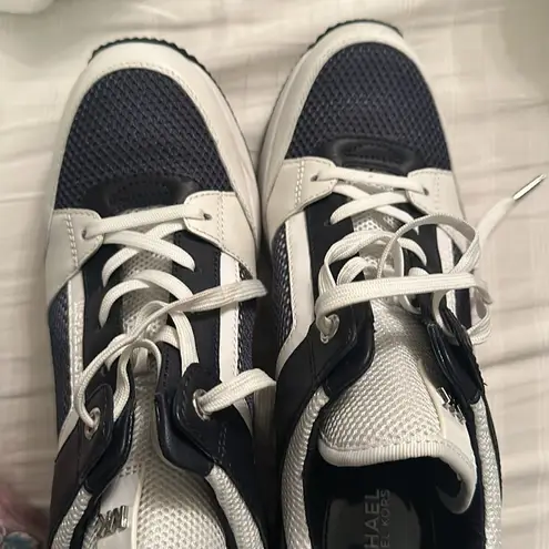 Michael Kors  WEDGE SNEAKERS Size 9.5 Georgie