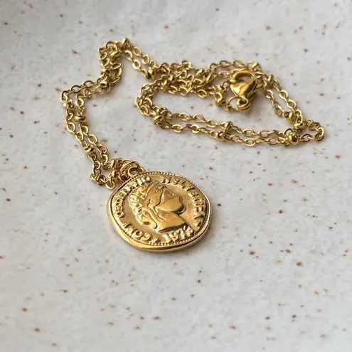 Handmade fully gold tone stainless steel antique vintage chic style coin necklace