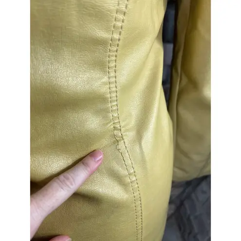 Fingerhut Vegan leather Jacket gun Mustard vintage 1970s Tan Size 14