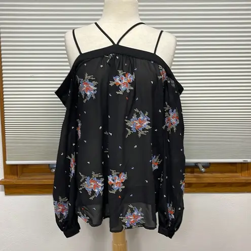 Ro & De  NWT Black Strappy Floral Embroidered Open Shoulder Top Size Medium