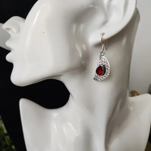 Silver Plate Chain Necklace with Red Onyz and Ruby in Fuchsite Pendant Earrings