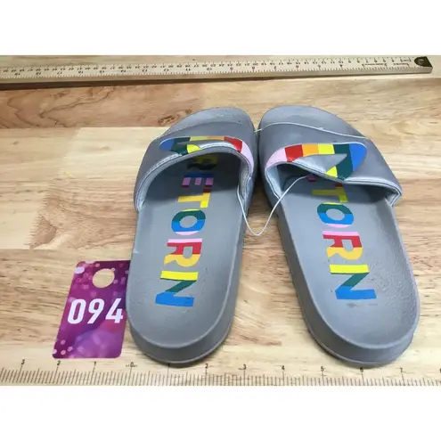 Tretorn Tragrant Sandals Women's 8 Silver Slip-On Open Toe Slide Casual Outdoor