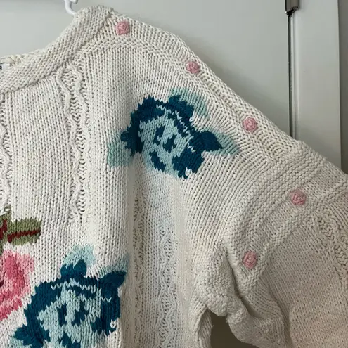 Vintage Floral Chunky Knit Sweater White Size L