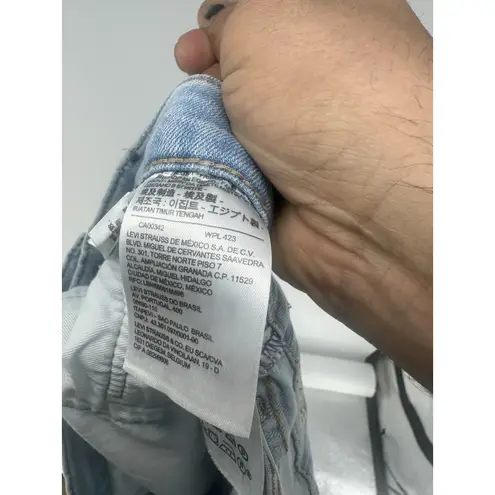 ‎ 512 Slim Taper Jeans – Light Wash, Size W34 L30. Classic Levi's Strauss