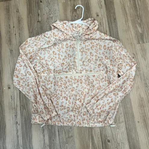 Thread and Supply  blush pink Cheetah Windbreaker jacket sz Medium.