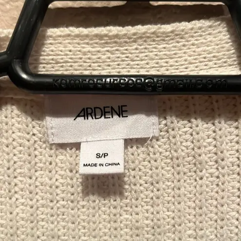 Ardene Women’s Chunky Knit Cream 3 button Cardigan Size Small