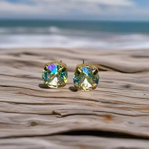 Handcrafted earrings with Swarovski crystal with sparkly crystals Gold