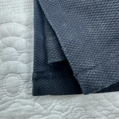 Boston Proper Black Mini Skirt. Size: 4.