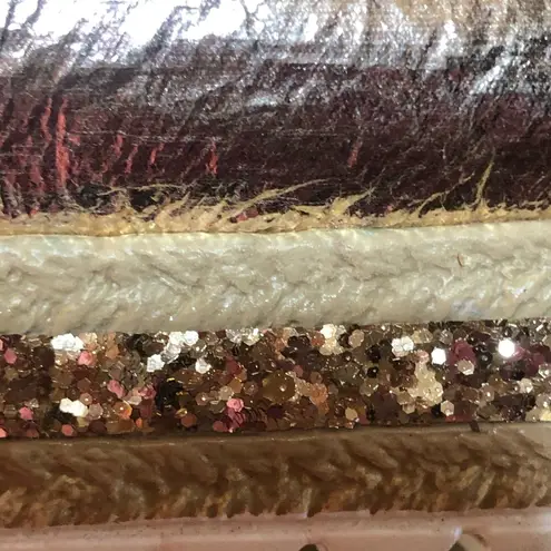 Rouge Helium Rouge double buckle strap metallic sandals