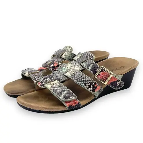 Vionic Park Radia Snakeprint Triple Strap Orthotic Sandals in Mint Snake Size 8