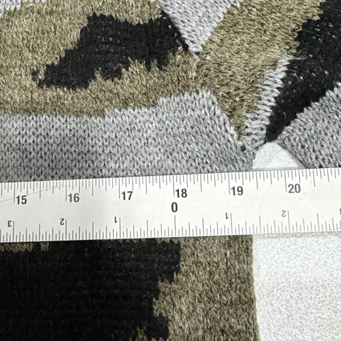 Womens Fuzzy Knit Pullover Sweater Sz S Crew Neck Long Sleeve Camo By Shop Wanna Green