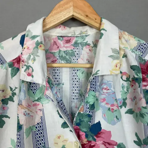 Vintage Floral Blouse Button