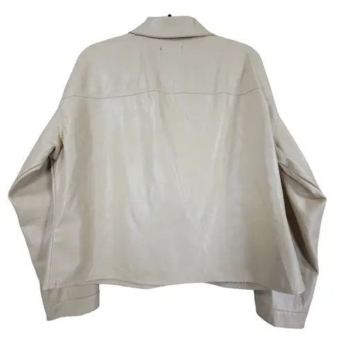 T Tahari Tahari Womens L Cream Faux Leather Shirt Jacket Shacket Vanilla Boxy Oversized