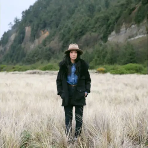 Imogene and Willie Elizabeth Slim Jeans in Indigo Size 27 Long