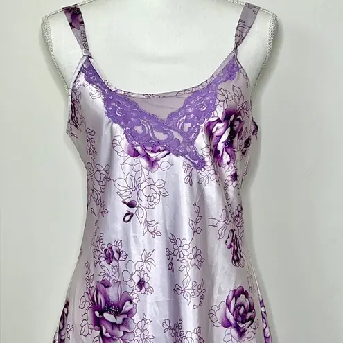 🔥 3/$30 Vintage Rose Slip Chemise Purple Size M