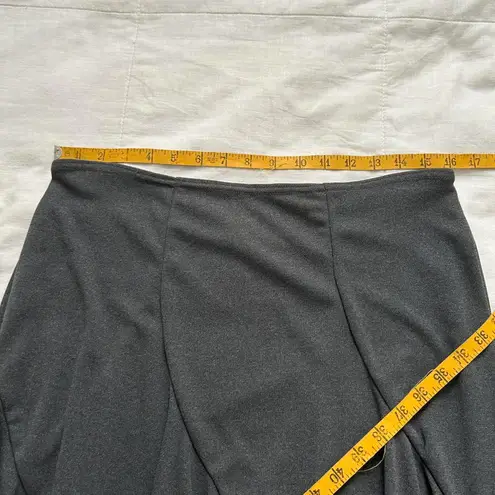 MKM vintage Grey ruffle skirt with stretchy waistband and flared hem Size medium Gray