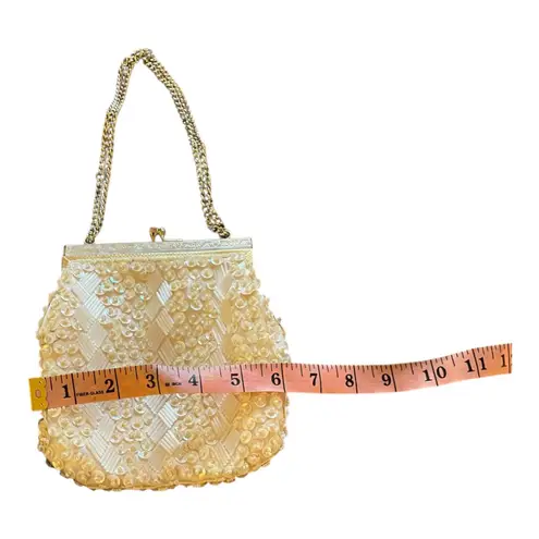 Vintage ivory sequined beaded evening bag gold kisslock chain strap glam retro