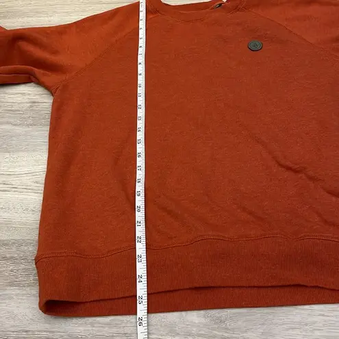 Volcom Orange Women’s Long Sleeve Round Neck Sweatshirt Size Medium