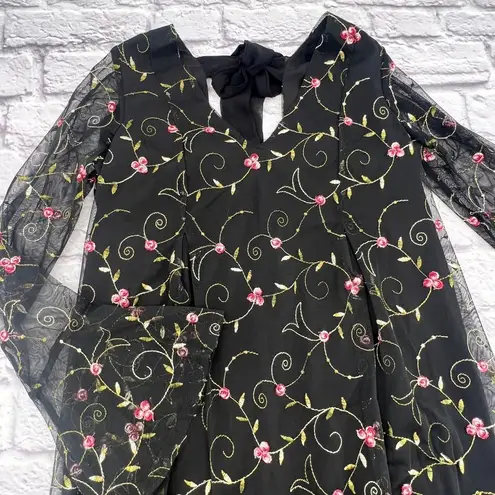 BCBGeneration  Bow‎ Back Flare Sleeve Dress XS Black Chiffon Floral Embroidered