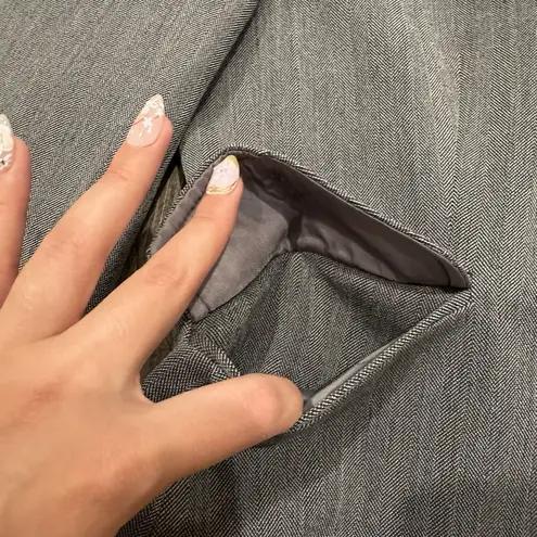 Tahari ASL Blazer Women's Size 6P Gray Lined Career Work Jacket Office Wear