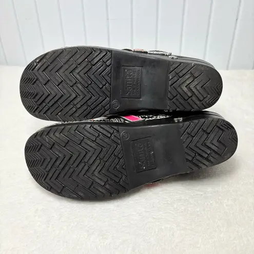 Koi Sanita Black and White floral Patterned Clogs‎ with Pink Accent Size 40 - Image 9