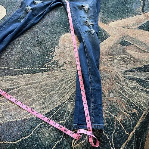 Wax Jean “Butt, I Love You” Distressed Skinny Jeans Dark Wash Women’s 3 Low Rise