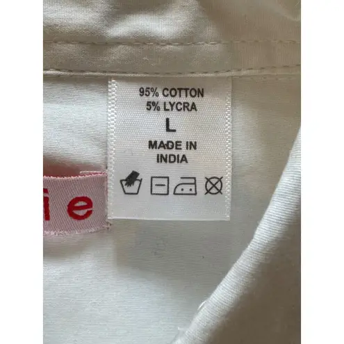 Tizzie Shirt Women Large White Long Sleeve Button Down Velvet Cuffs NWT Preppy