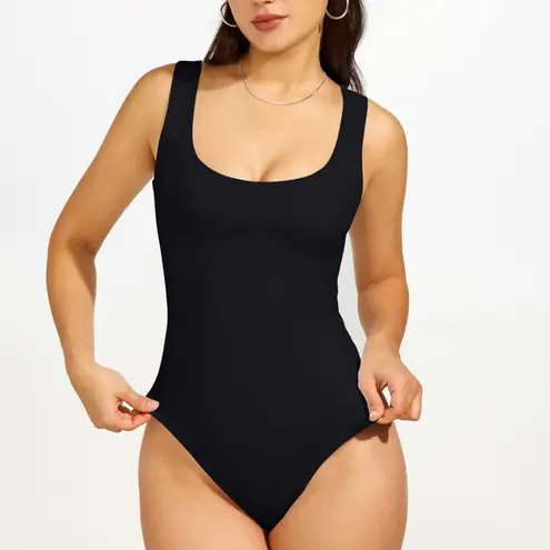 NWT REORIA Black Scoop Neck Bodysuit