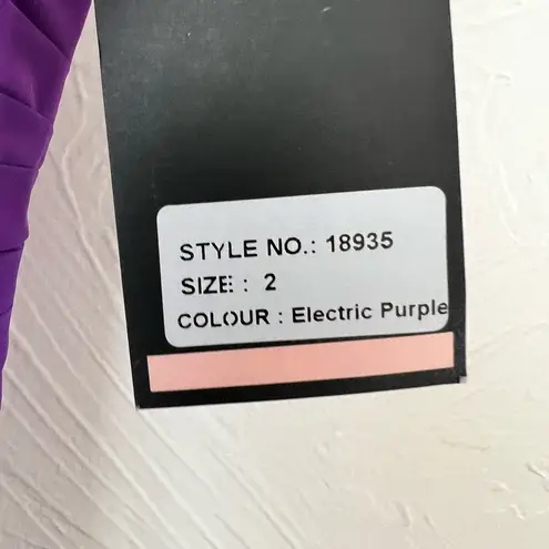 La Femme NWT  strapless sweetheart electric purple gown prom dress size 2