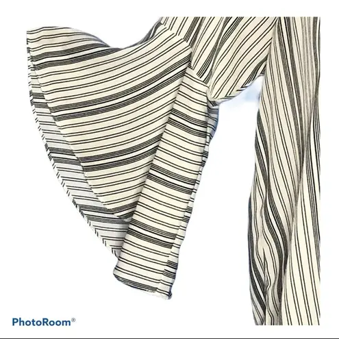 Zac & Rachel Petite Bell Sleeve Blouse Size Large Vertical Stripe Black & White