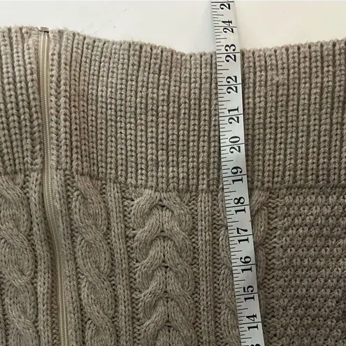 Peregrine Wool Cable Knit Zip Up Cardigan Sweater Medium