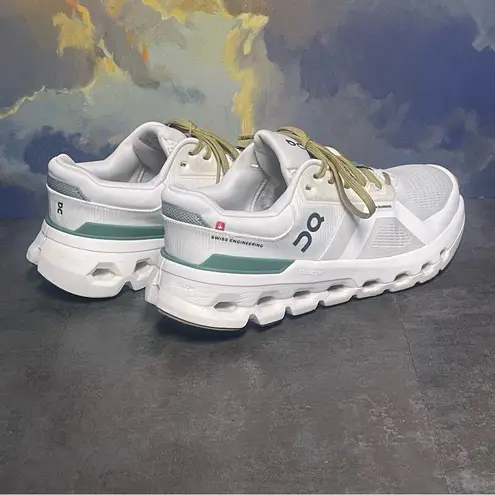 On Cloudrunner 2 Women's White Running Shoes Size 8.5