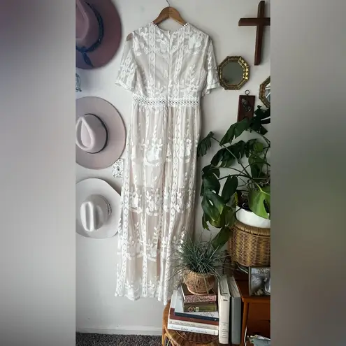Aakaa Fill Your Heart Lace Maxi Dress Women’s SIZE MEDIUM boho wedding