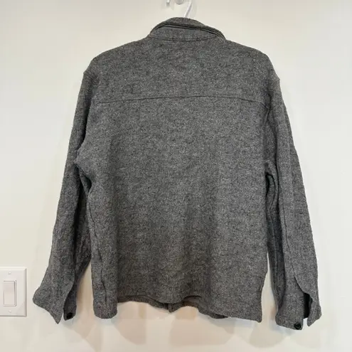 Banana Republic  Wool Shacket Large Charcoal Gray Button Trucker Fuzzy Knit - Image 7