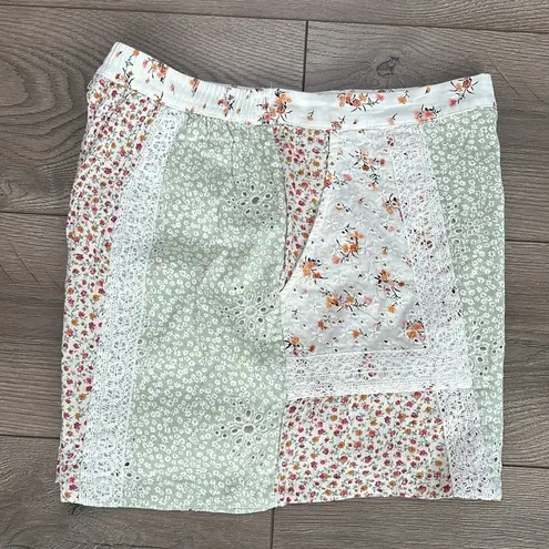 American Eagle  High Rise Floral Crinkle Patchwork Eyelet Shorts Size Medium