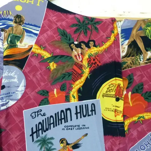 Reyn Spooner Y2K Hawaiian Novelty Printed Dress Womens L Red Rayon Records Aloha Size L