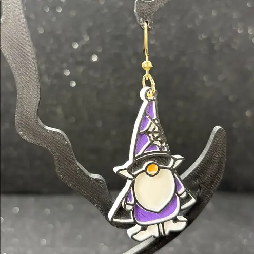 Purple Halloween Gnome Earrings – Witch Hat Spooky Cute Dangle Earrings