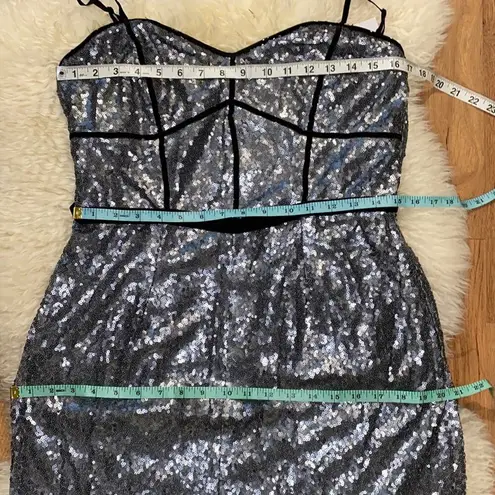 Little Mistress Silver & Black Metallic Sequined Sleeveless Maxi Dress NWT Sz 10