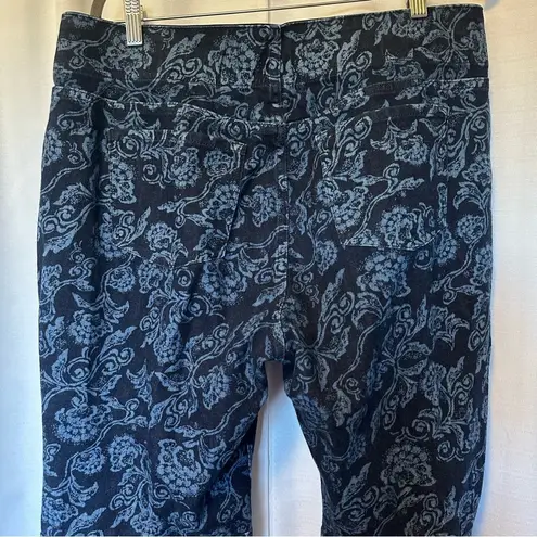 Soft Surroundings Floral Wide Leg Flare Pull on Jeans Size Large Boho Bell