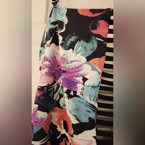 WET Swimwear Brie Reversable Open Back One
Piece Swimsuit Women’s Size Medium Black