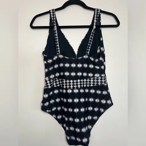 Sea Level Australia Black White Geometric One Piece Swimsuit Size 6