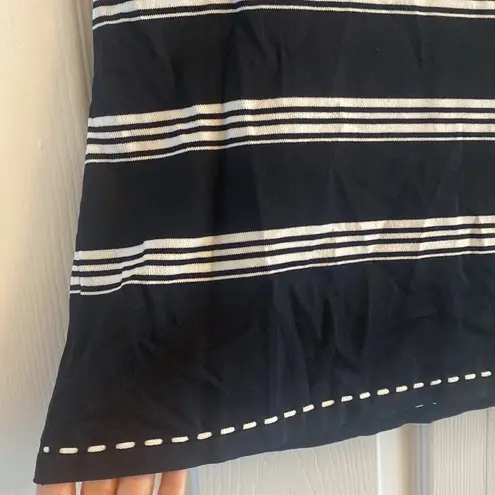 Tahari  Arther S Levine navy knit tank size 16 horizontal stripe‎ career layering