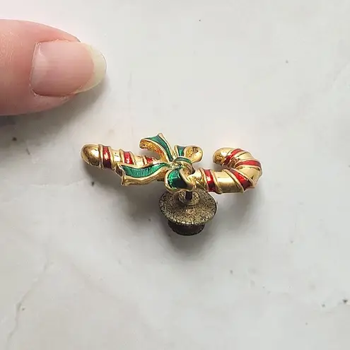 Avon Candy Cane Pin Lapel Gold Tone Red Green Enamel Christmas Bow Small