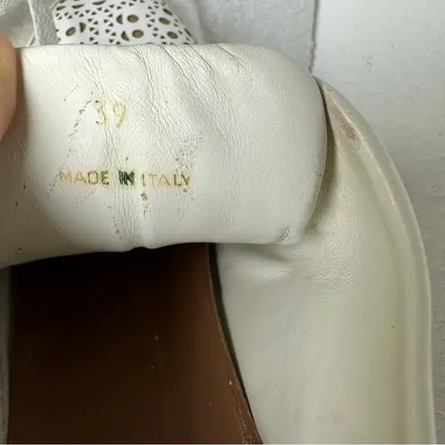 Alaia Size 9 White Tan Laser Cut
Leather Lace